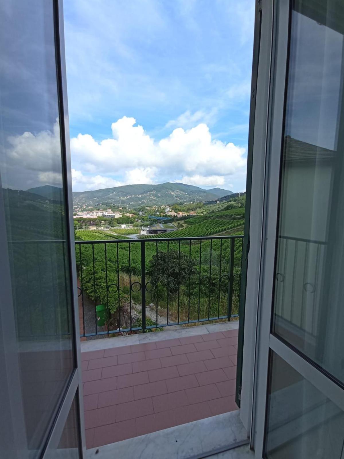 Al Vigneto Apartment Sestri Levante Exterior photo